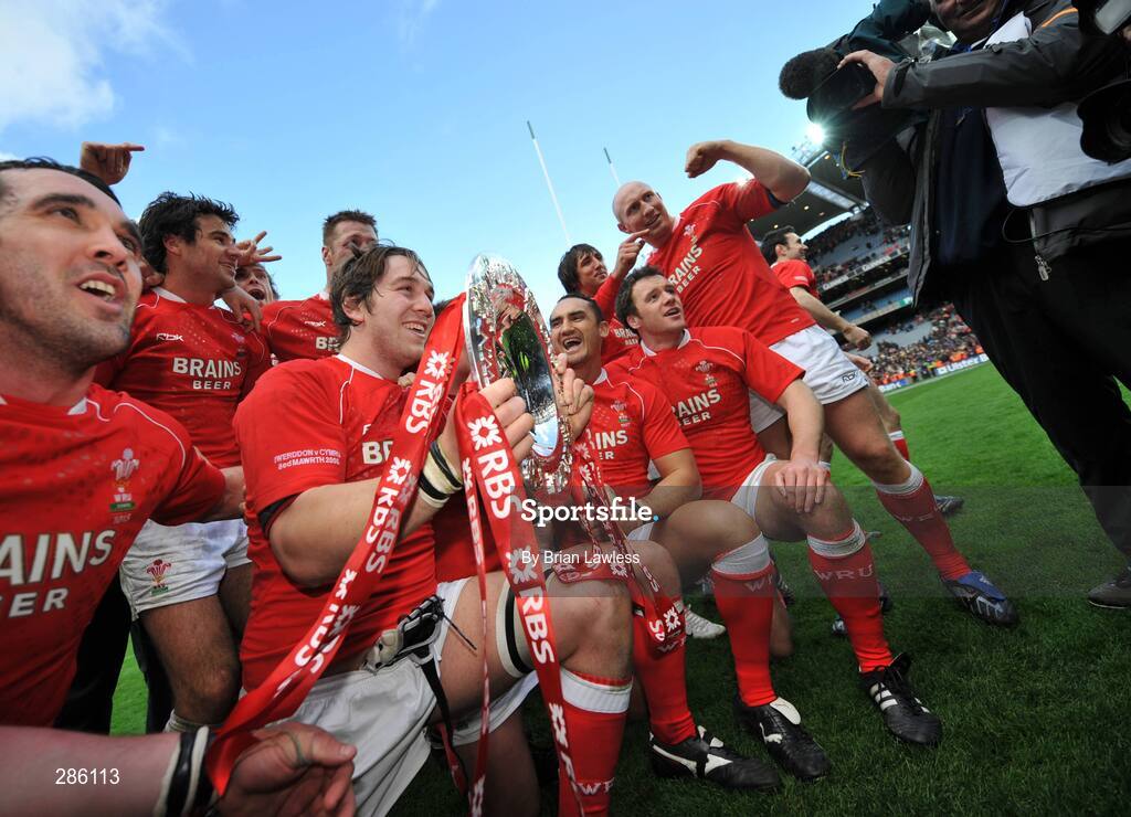8 March 2008; Wales captain Ryan Jones and team-mates celebrate with the Triple Crown. RBS Six Nations Rugby Championship, Ireland v Wales, Croke Park, Dublin. Picture credit: Brian Lawless / SPORTSFILE