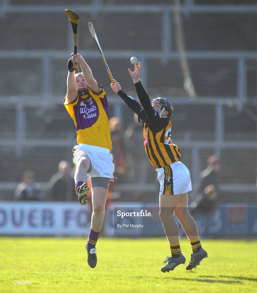 9 March 2008; Richie Hogan, Kilkenny, in action against Ciaran Kenny, Wexford. Allianz National Hurling League, Division 1A, Round 3, Wexford v Kilkenny, Wexford Park, Wexford. Picture credit: Pat Murphy / SPORTSFILE