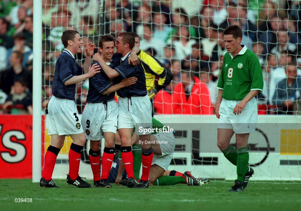 30 May 2000; Scotland's Barry Ferguson is congratulated on scoring his sides second goal by team-mates Neil McCann, 9, and Gary Nasmyth, 3, during the International Friendly match between Republic of Ireland and Scotland at Lansdowne Road in Dublin. Photo by David Maher/Sportsfile