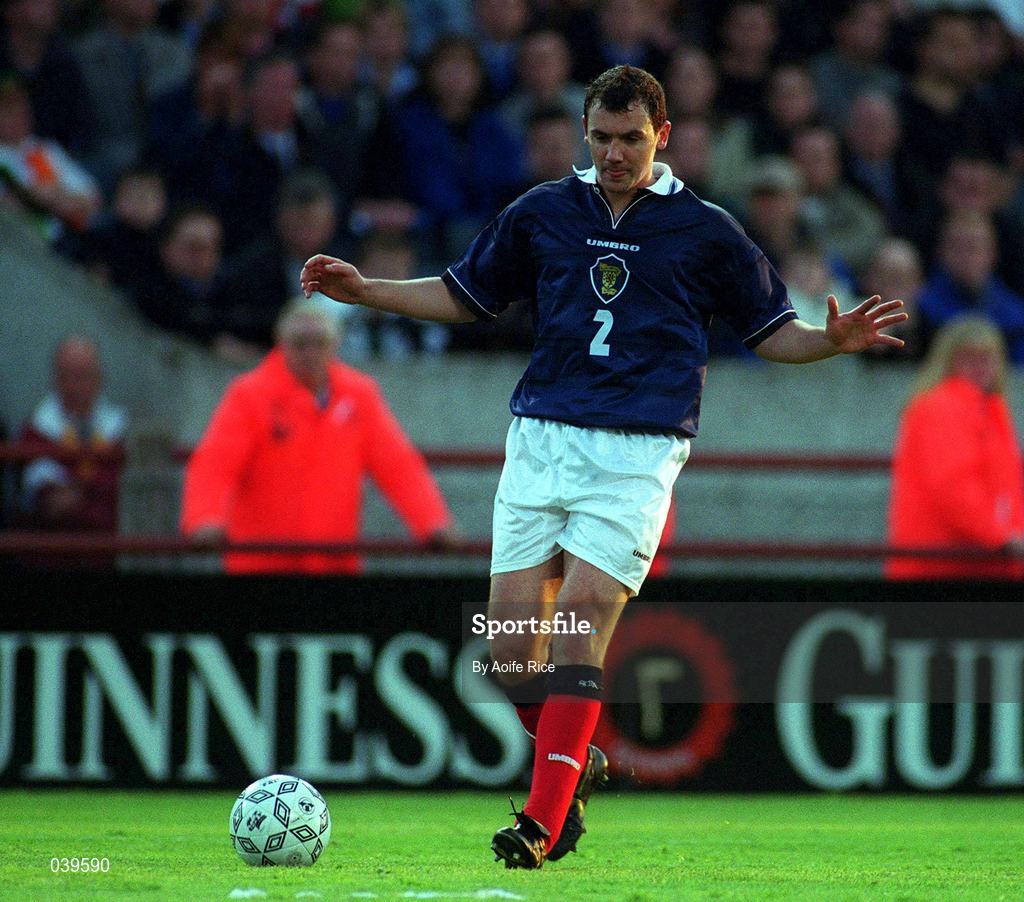 30 May 2000; Christian Dailly of Scotland during the International Friendly match between Republic of Ireland and Scotland at Lansdowne Road in Dublin. Photo by Aoife Rice/Sportsfile