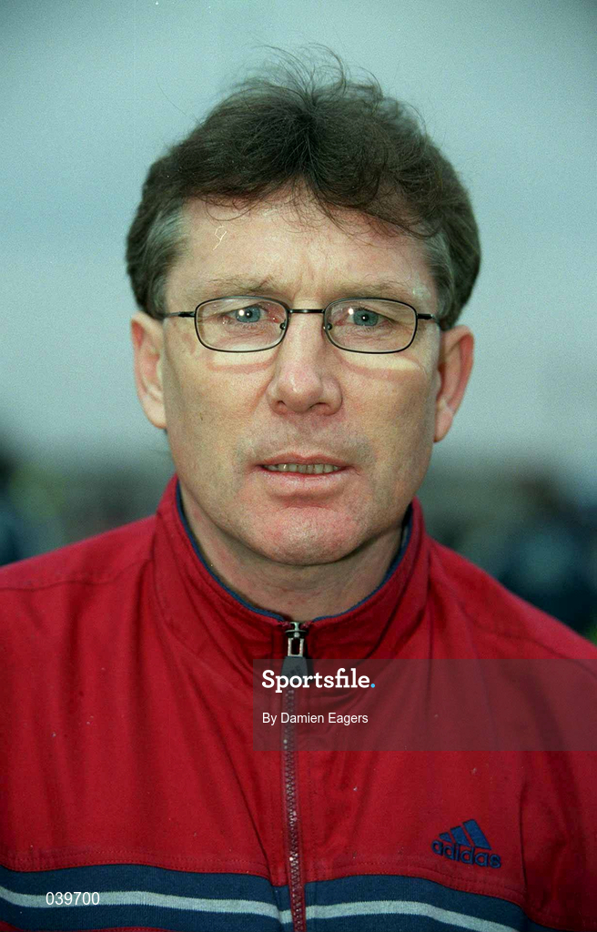 31 March 2000; Galway United manager Don O'Riordan prior to the Eircom League Cup Semi-Final match between Galway United and Shelbourne at Terryland Park in Galway. Photo by Damien Eagers/Sportsfile