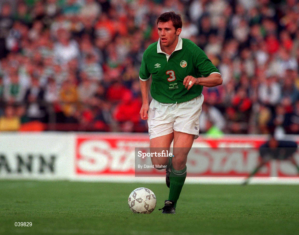 30 May 2000; Kevin Kilbane of Republic of Ireland during the International Friendly match between Republic of Ireland and Scotland at Lansdowne Road in Dublin. Photo by David Maher/Sportsfile