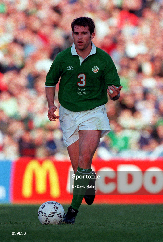 30 May 2000; Kevin Kilbane of Republic of Ireland during the International Friendly match between Republic of Ireland and Scotland at Lansdowne Road in Dublin. Photo by David Maher/Sportsfile