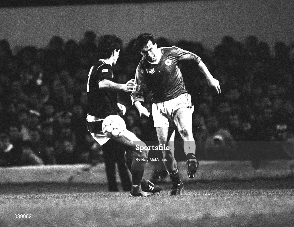 18 February 1987; Tony Galvin of Republic of Ireland during the UEFA European Championship Qualifier Group 7 match between Scotland and Republic of Ireland at Hampden Park in Glasgow, Scotland. Photo by Ray McManus/Sportsfile