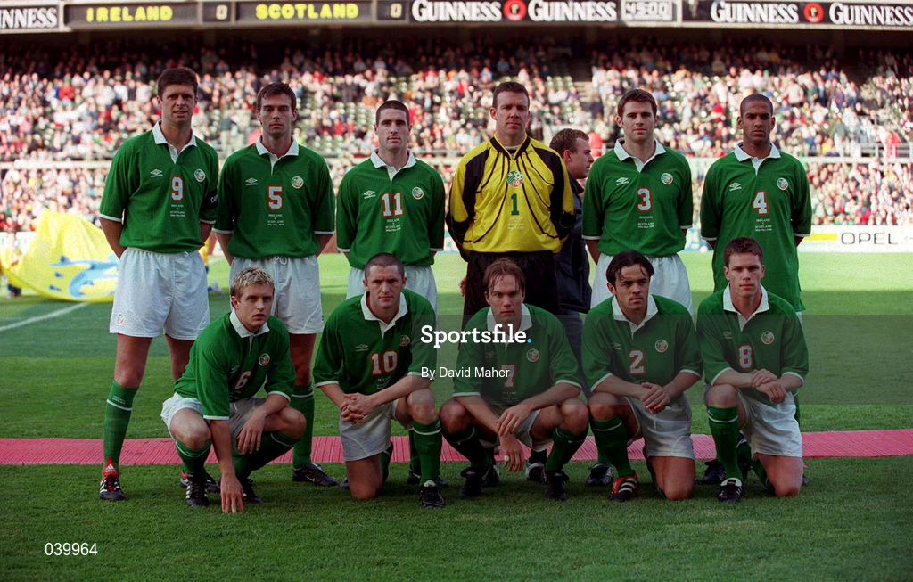 30 May 2000; The Republic of Ireland team, back row, from left, Niall Quinn, Gary Breen, Mark Kennedy, Alan Kelly, Kevin Kilbane and Phil Babb with, front row, Stephen McPhail, Robbie Keane, Jason McAteer, Stephen Carr and Steve Finnan prior to the International Friendly match between Republic of Ireland and Scotland at Lansdowne Road in Dublin. Photo by David Maher/Sportsfile