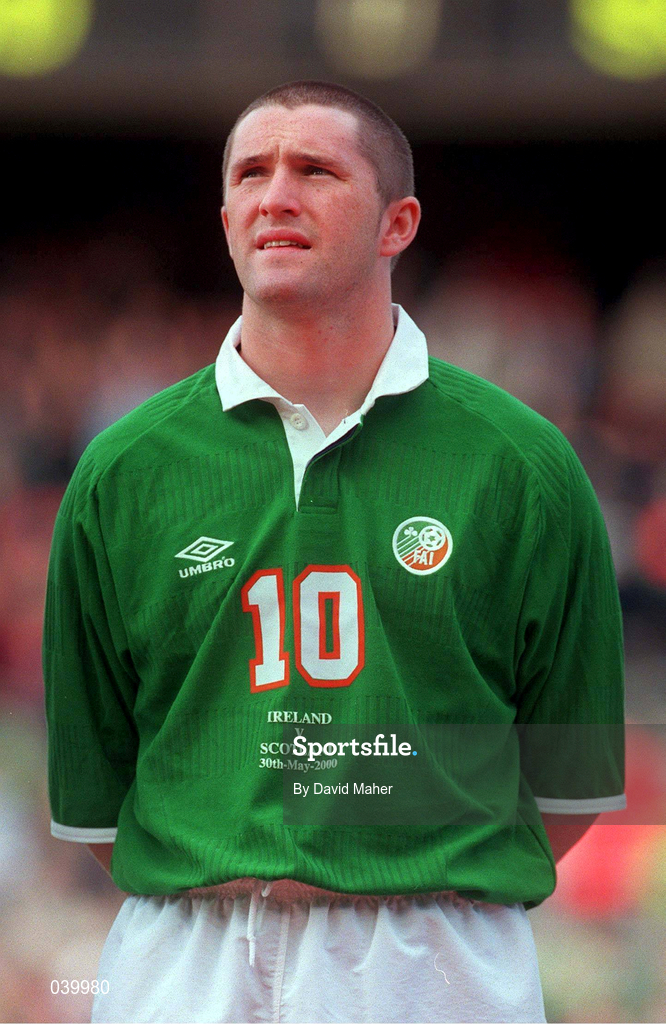 30 May 2000; Robbie Keane of Republic of Ireland during the International Friendly match between Republic of Ireland and Scotland at Lansdowne Road in Dublin. Photo by David Maher/Sportsfile