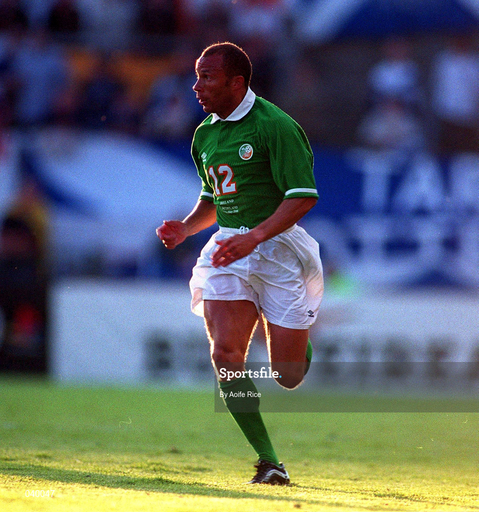 30 May 2000; Terry Phelan of Republic of Ireland during the International Friendly match between Republic of Ireland and Scotland at Lansdowne Road in Dublin. Photo by Aoife Rice/Sportsfile
