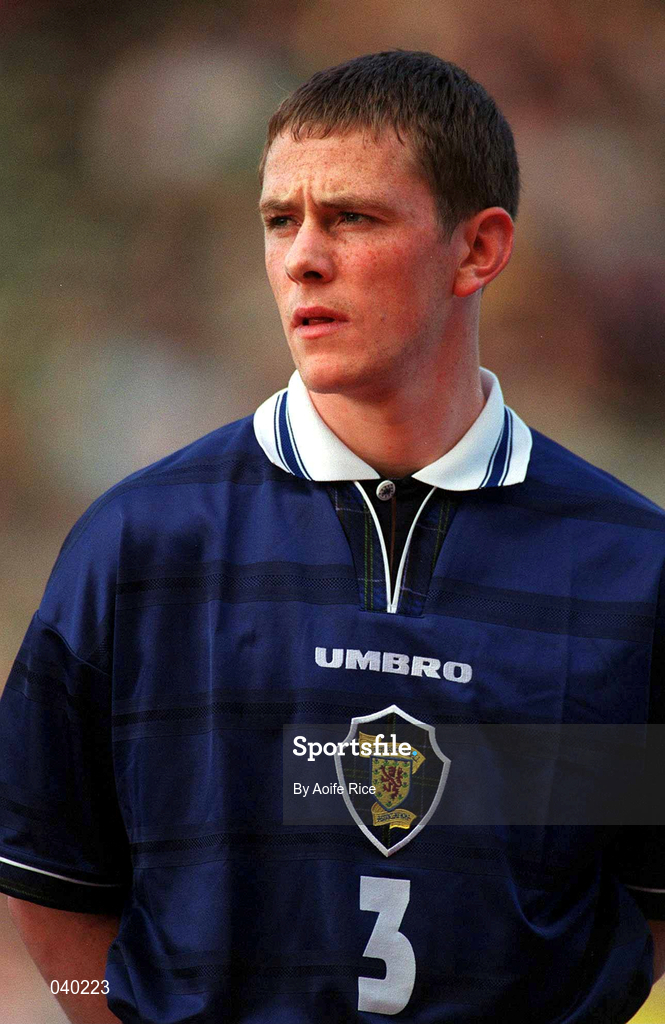 30 May 2000; Gary Naysmith of Scotland during the International Friendly match between Republic of Ireland and Scotland at Lansdowne Road in Dublin. Photo by Aoife Rice/Sportsfile