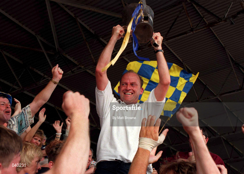 9 July 1995; Clare manager Ger Loughnane celebrates with the cup following the Guinness Munster Senior Hurling Championship Final between Clare and Limerick at Semple Stadium in Thurles, Tipperary. Photo by Matt Browne/Sportsfile