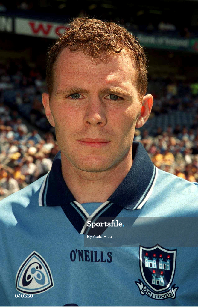 18 June 2000; Liam Walsh of Dublin prior to the Guinness Leinster Senior Hurling Championship Semi-Final match between Kilkenny and Dublin at Croke Park in Dublin. Photo by Aoife Rice/Sportsfile