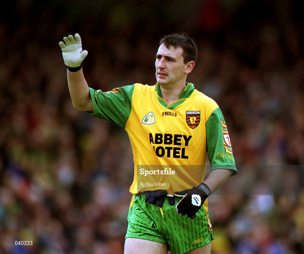 11 June 2000; Mark Crossan of Donegal during the Bank of Ireland Ulster Senior Football Championship Quarter-Final match between Donegal and Fermanagh at MacCumhail Park in Ballybofey, Donegal. Photo by Ray Lohan/Sportsfile