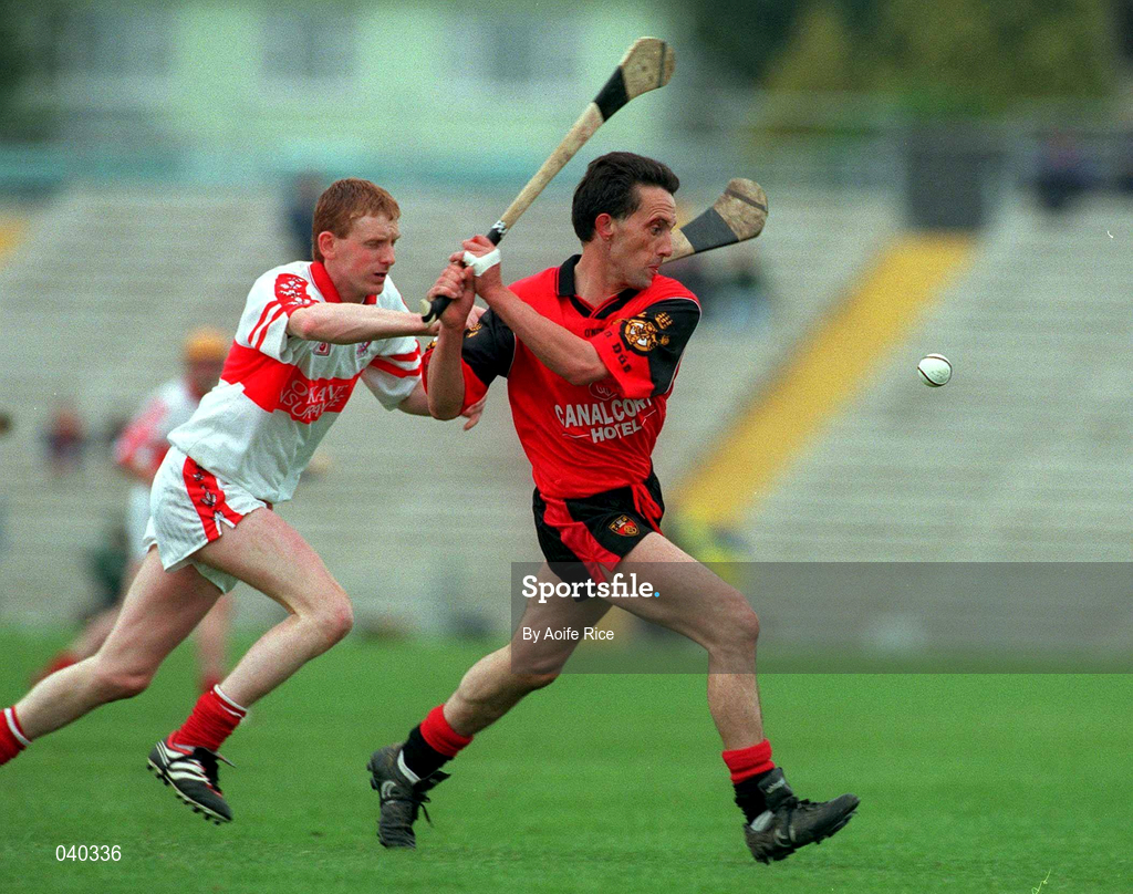 11 June 2000; Martin Coulter of Down in action against Gary Biggs of Derry during the Guinness Ulster Senior Hurling Championship Semi-Final match between Derry and Down at Casement Park in Belfast. Photo by Aoife Rice/Sportsfile