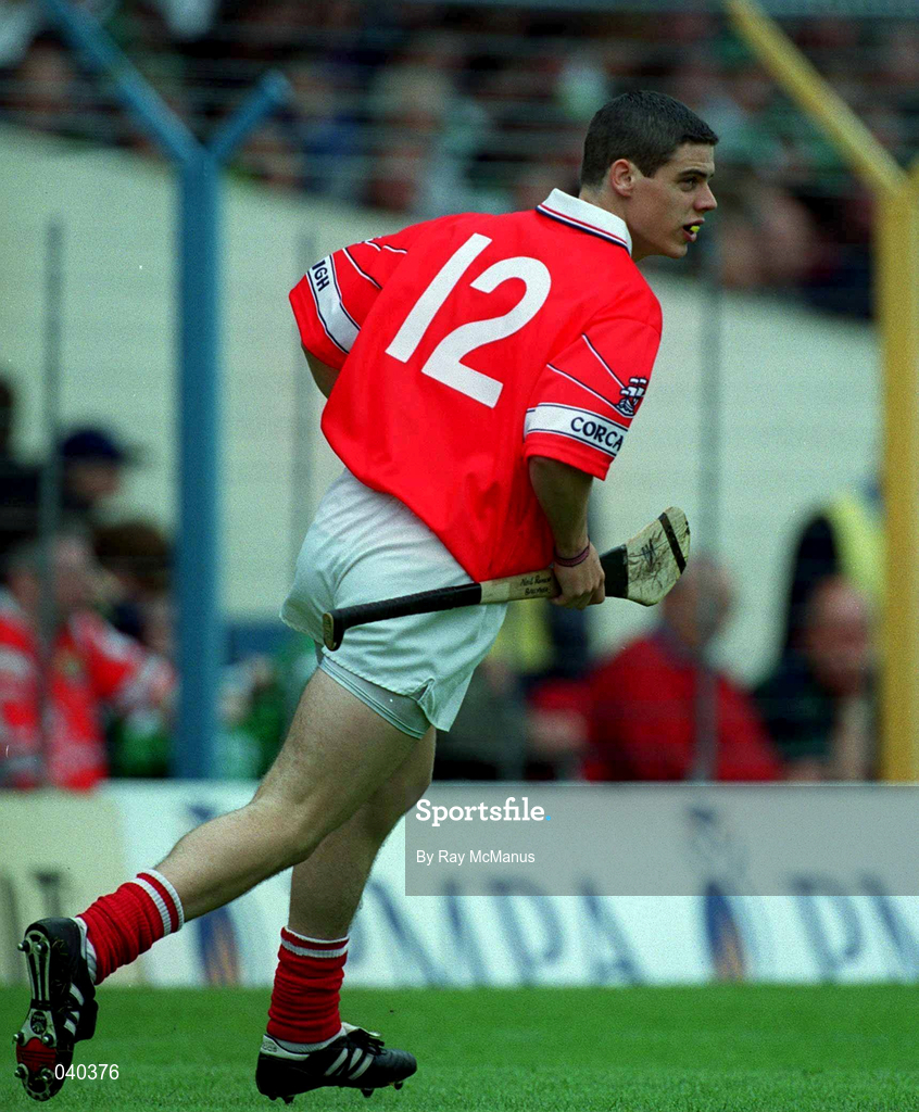 4 June 2000; Neil Ronan of Cork during the Guinness Munster Senior Hurling Championship Semi-Final match between Cork and Limerick at Semple Stadium in Thurles, Tipperary. Photo by Ray McManus/Sportsfile