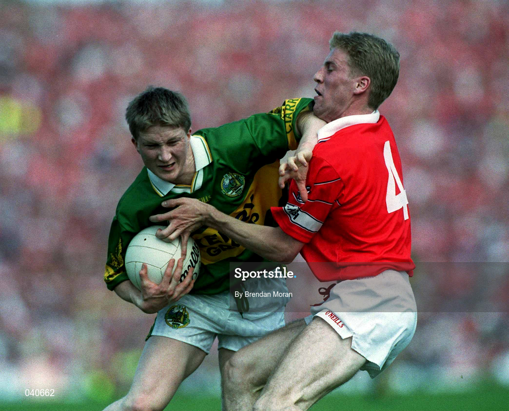 18 June 2000; Mike Frank Russell of Kerry in action against Anthony Lynch of Cork during the Bank of Ireland Munster Senior Football Championship Semi-Final match between Kerry and Cork at Fitzgerald Stadium in Killarney, Kerry. Photo by Brendan Moran/Sportsfile