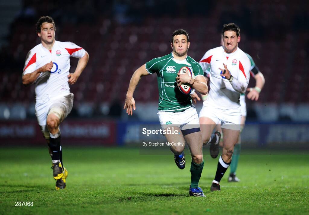 14 March 2008; Ireland's David Kearney beats England's Jon Fisher, left, and Matt Cox, on his way to scoring his side's first try. U20 Six Nations Rugby Championship, England U20 v Ireland U20, Kingsholm, Gloucester, England. Picture credit: Stephen McCarthy / SPORTSFILE