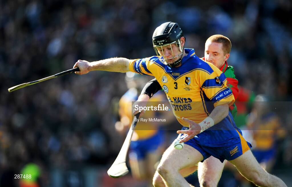 17 March 2008; Eugene McEntee, Portumna, in action against Simon Whelahan, Birr. AIB All-Ireland Club Hurling Final - Portumna v Birr, Croke Park, Dublin. Picture credit; Ray McManus / SPORTSFILE