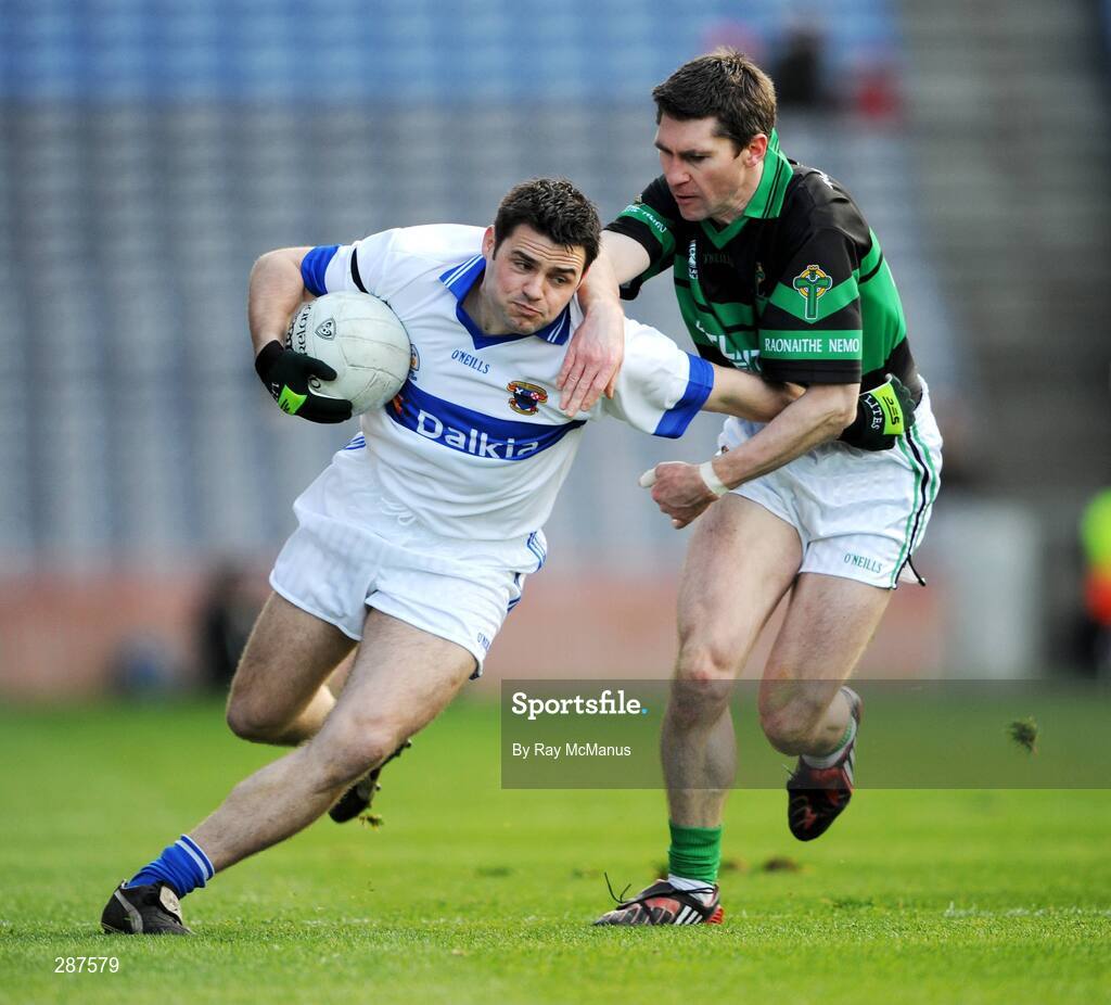 17 March 2008; Brian Maloney, St Vincents, in action against Darragh Breen, Nemo Rangers. AIB All-Ireland Club Football Final - St Vincents v Nemo Rangers, Croke Park, Dublin. Picture credit; Ray McManus / SPORTSFILE