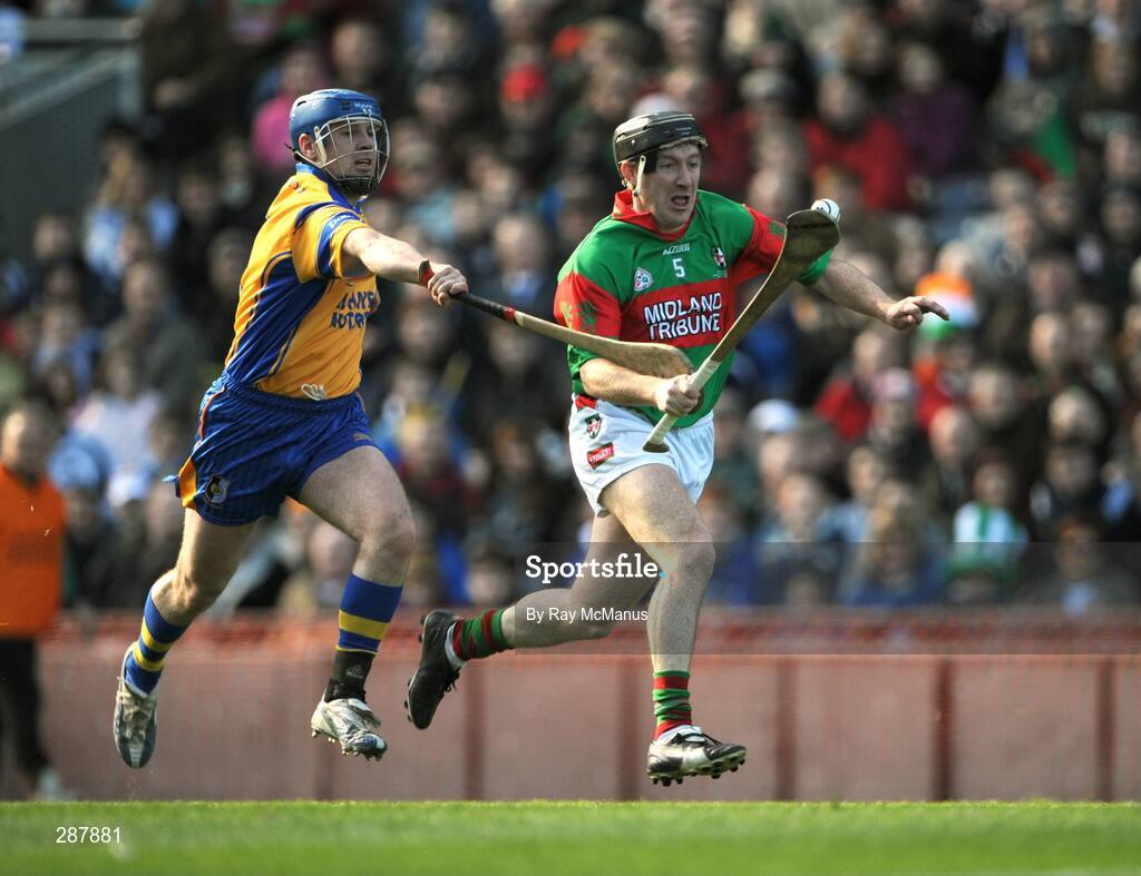 17 March 2008; Brian Whelahan, Birr, in action against Michael Ryan, Portumna. AIB All-Ireland Club Hurling Final, Portumna v Birr, Croke Park, Dublin. Picture credit; Ray McManus / SPORTSFILE