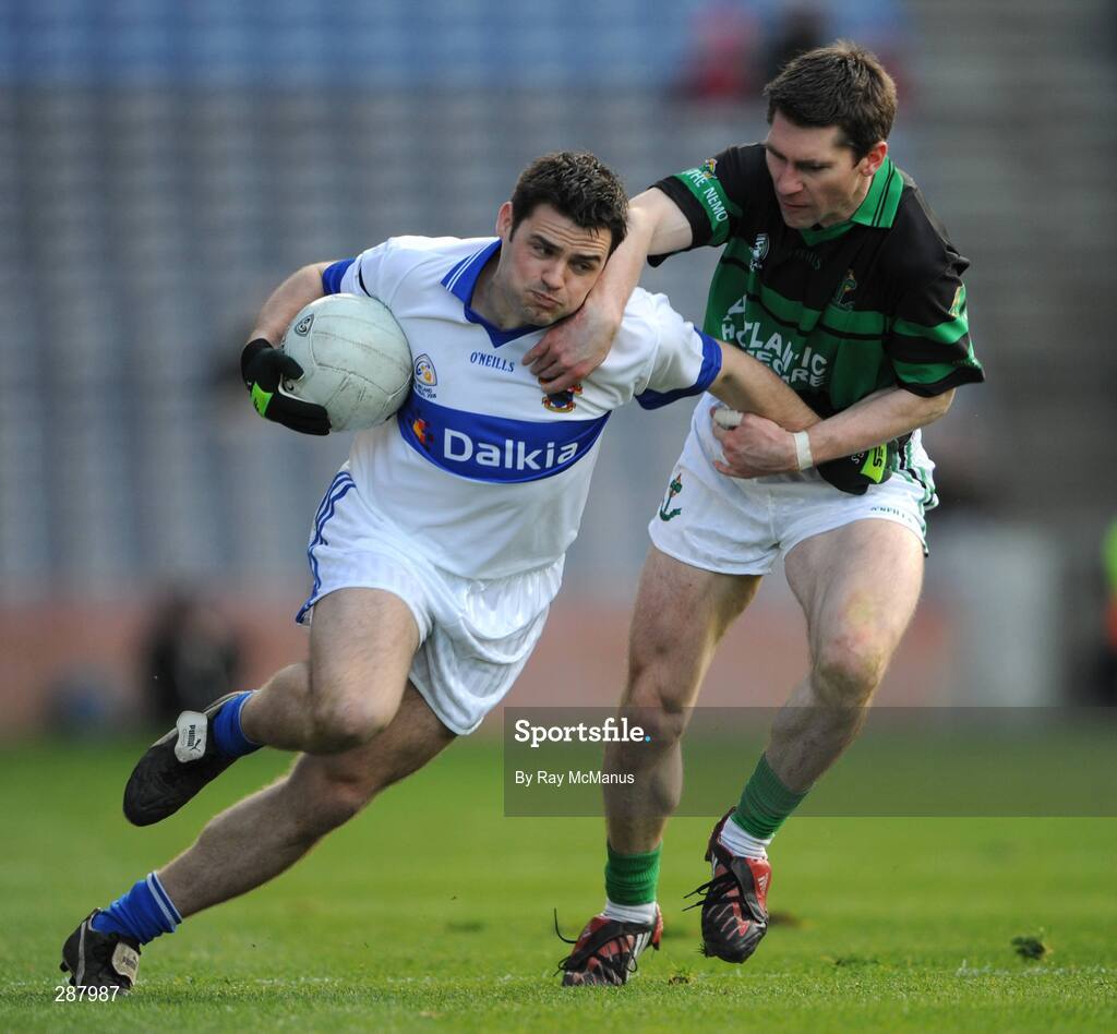 17 March 2008; Brian Maloney, St Vincents, in action against Darragh Breen, Nemo Rangers. AIB All-Ireland Club Football Final, St Vincents v Nemo Rangers, Croke Park, Dublin. Picture credit; Ray McManus / SPORTSFILE