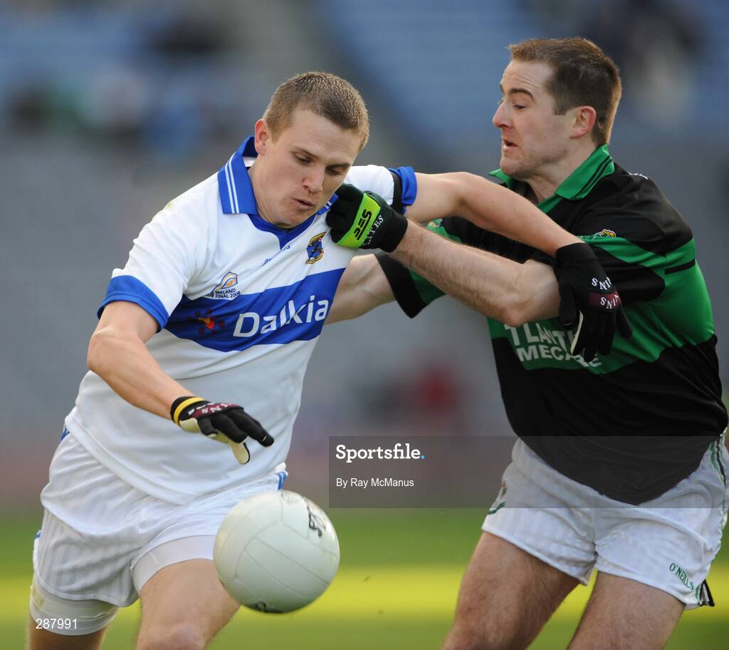 17 March 2008; Tomas Quinn, St Vincents, in action against Niall Geary, Nemo Rangers. AIB All-Ireland Club Football Final, St Vincents v Nemo Rangers, Croke Park, Dublin. Picture credit; Ray McManus / SPORTSFILE