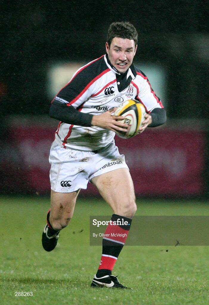29 February 2008; Paddy Wallace, Ulster. Magners League, Ulster v Llanelli Scarlets, Ravenhill Park, Belfast, Co. Antrim. Picture credit: Oliver McVeigh / SPORTSFILE