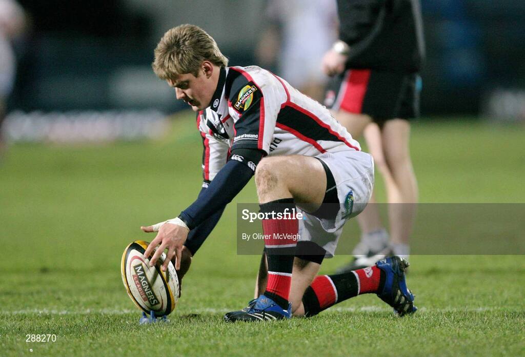29 February 2008; Niall O'Connor, Ulster. Magners League, Ulster v Llanelli Scarlets, Ravenhill Park, Belfast, Co. Antrim. Picture credit: Oliver McVeigh / SPORTSFILE