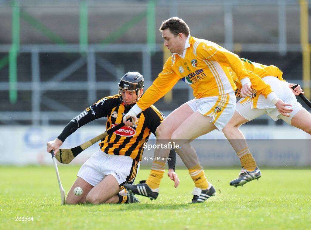 23 March 2008; P.J. Delaney, Kilkenny, in action against Paddy Richmond, Antrim. Allianz National Hurling League, Division 1A, Round 5, Kilkenny v Antrim, Nowlan Park, Kilkenny. Picture credit; Pat Murphy / SPORTSFILE