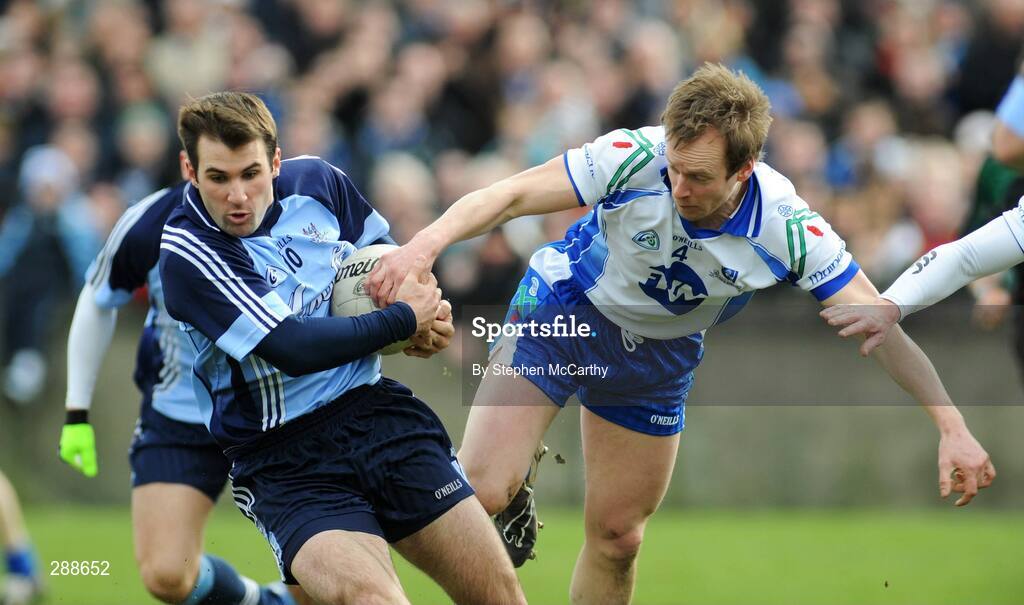 23 March 2008; Bryan Cullen, Dublin, in action against Dermot McArdle, Monaghan. Allianz National Football League, Division 2, Round 4, Dublin v Monaghan, Parnell Park, Dublin. Picture credit; Stephen McCarthy / SPORTSFILE