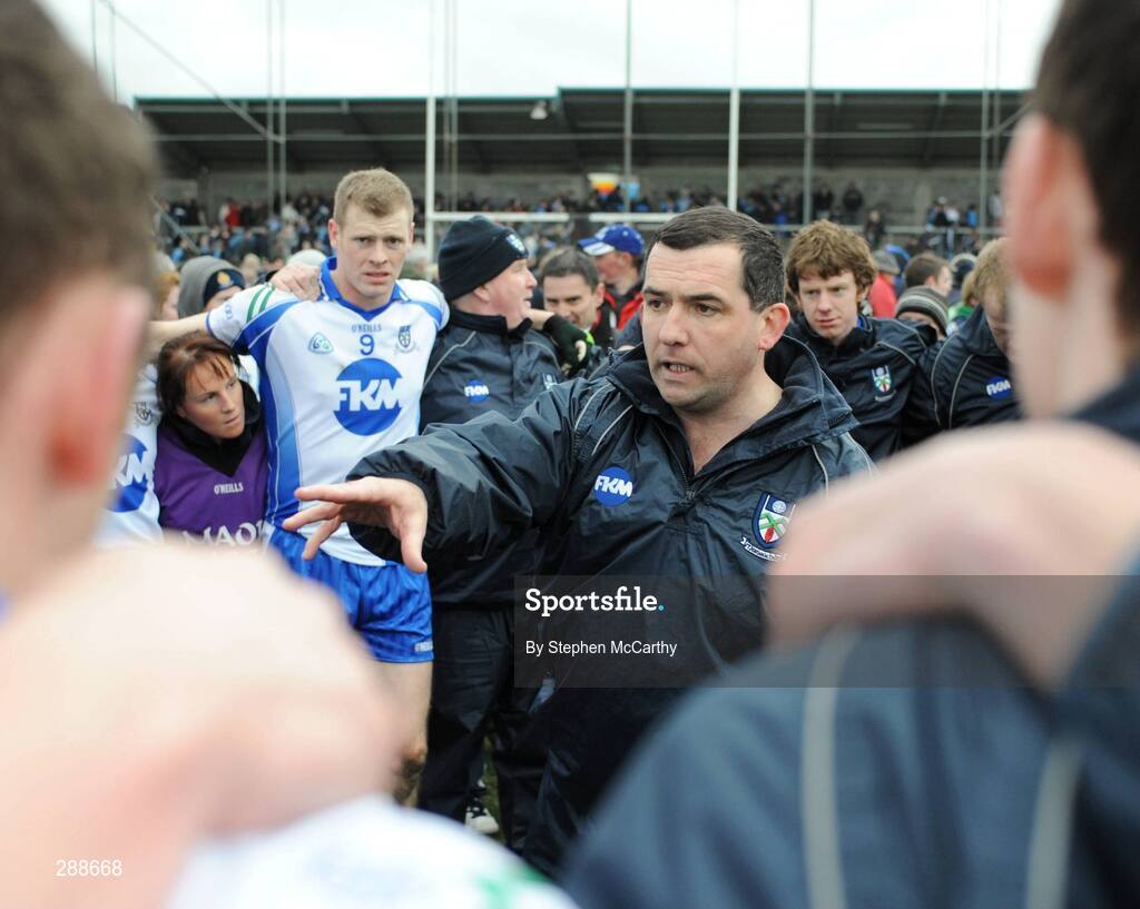 23 March 2008; Monaghan manager Seamus McEnaney speaks to his players after the match. Allianz National Football League, Division 2, Round 4, Dublin v Monaghan, Parnell Park, Dublin. Picture credit; Stephen McCarthy / SPORTSFILE