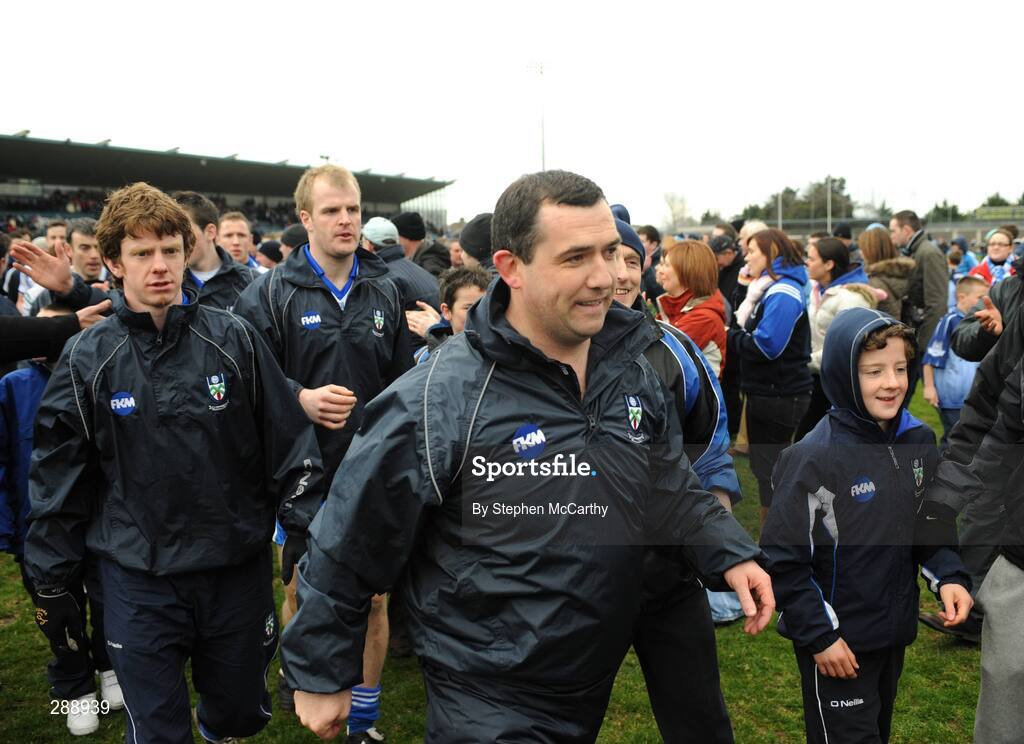 23 March 2008; Monaghan manager Seamus McEnaney and players are applauded off the pitch after the game by their supporters. Allianz National Football League, Division 2, Round 4, Dublin v Monaghan, Parnell Park, Dublin. Picture credit; Stephen McCarthy / SPORTSFILE