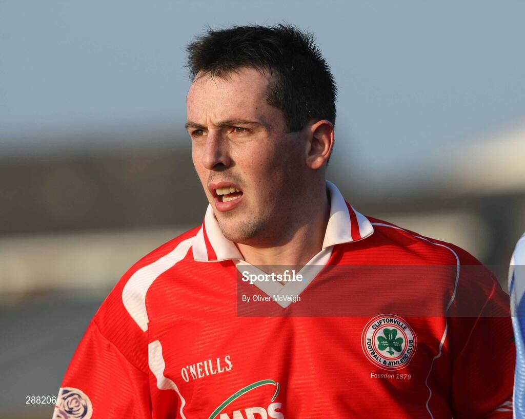 16 February 2008; Francis Murphy, Cliftonville. Carnegie League Premier Division, Dungannon Swifts v Cliftonville, Stangmore Park, Dungannon, Co. Tyrone. Picture credit; Oliver McVeigh / SPORTSFILE