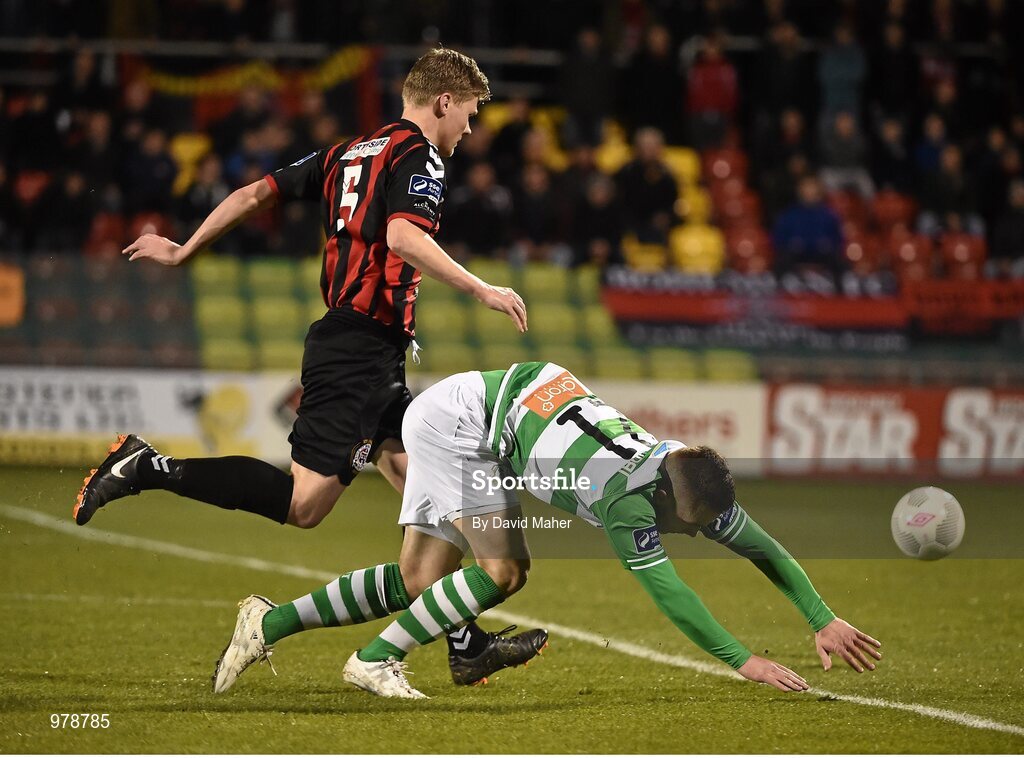 27 March 2015; Derek Prendergast, Bohemians, in action against Michael Drennan, Shamrock Rovers . SSE Airtricity League Premier Division, Shamrock Rovers v Bohemians. Tallaght Stadium, Tallaght, Co. Dublin. Picture credit: David Maher / SPORTSFILE