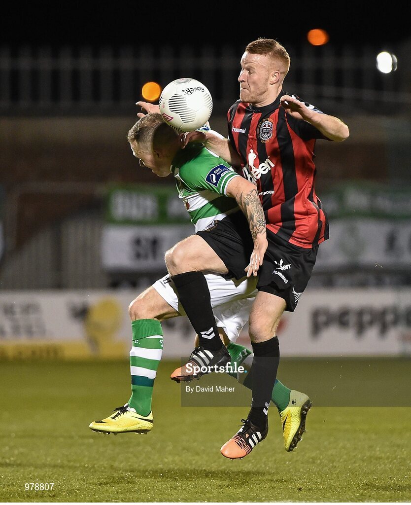 27 March 2015; Gary McCabe, Shamrock Rovers, in action against Lorcan Fitzgerald, Bohemians. SSE Airtricity League Premier Division, Shamrock Rovers v Bohemians. Tallaght Stadium, Tallaght, Co. Dublin. Picture credit: David Maher / SPORTSFILE