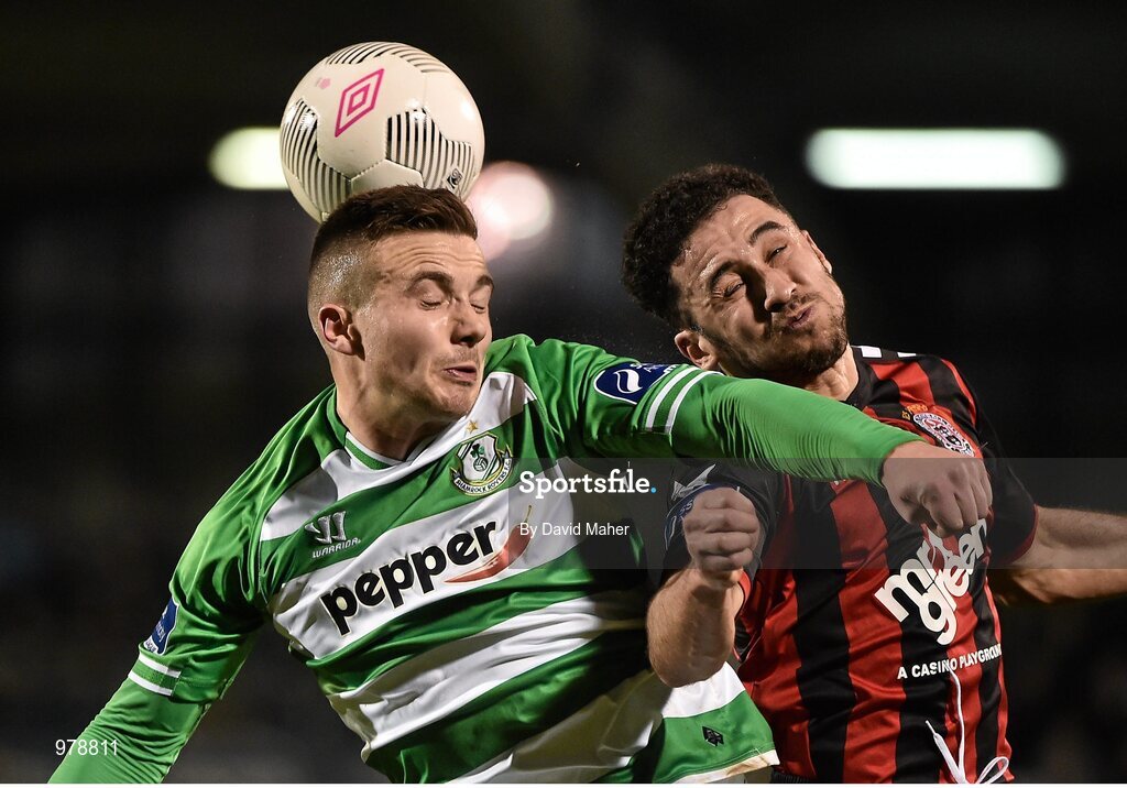 27 March 2015; Michael Drennan, Shamrock Rovers, in action against Roberto Lopes, Bohemians. SSE Airtricity League Premier Division, Shamrock Rovers v Bohemians. Tallaght Stadium, Tallaght, Co. Dublin. Picture credit: David Maher / SPORTSFILE