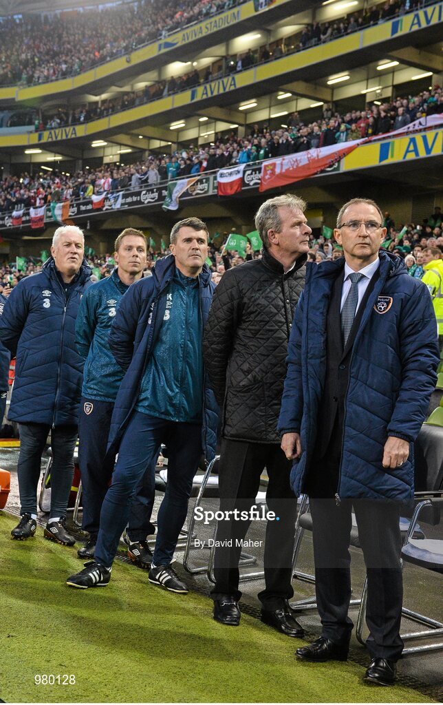 29 March 2015; Pictured, from right, are Republic of Ireland manager Martin O'Neill with Steve Walford, coach, Roy Keane, assistant manager, Steve Guppy, coach, and goalkeeping coach Seamus McDonagh before the game. UEFA EURO 2016 Championship Qualifier, Group D, Republic of Ireland v Poland. Aviva Stadium, Lansdowne Road, Dublin. Picture credit: David Maher / SPORTSFILE