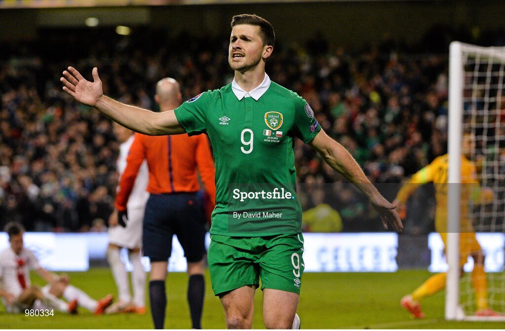 29 March 2015; Shane Long, Republic of Ireland, celebrates after scoring his side's equalizing goal. UEFA EURO 2016 Championship Qualifier, Group D, Republic of Ireland v Poland. Aviva Stadium, Lansdowne Road, Dublin. Picture credit: David Maher / SPORTSFILE