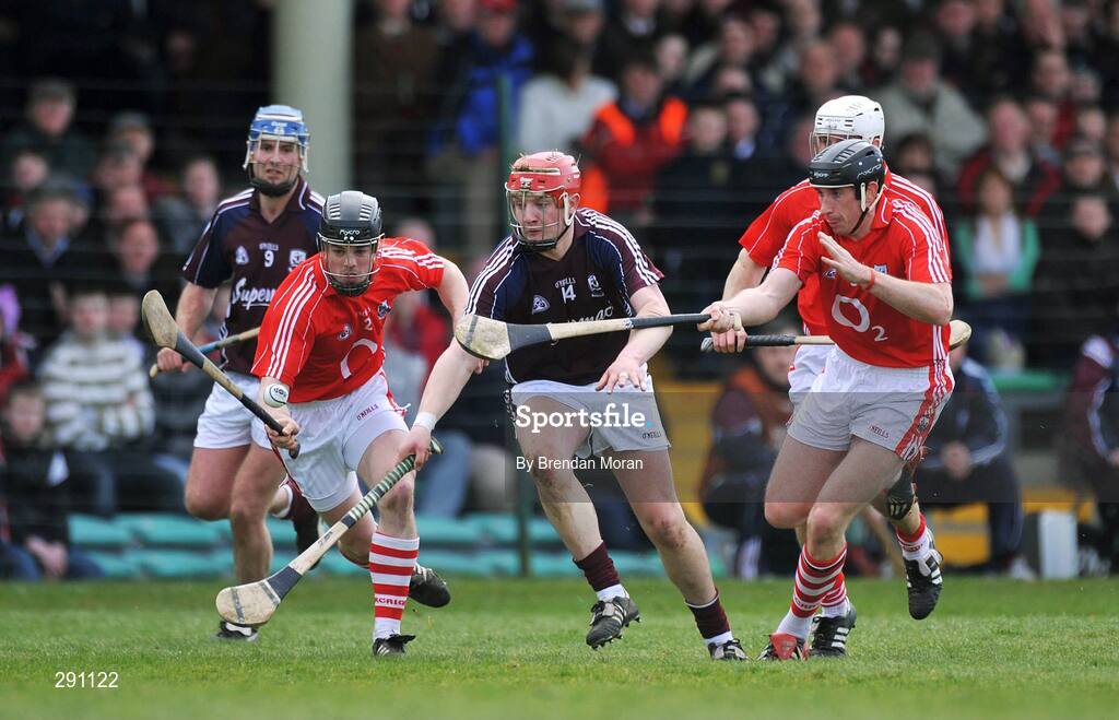 13 April 2008; Joe Canning, Galway, in action against Shane O'Neill, left, and John Gardiner, Cork. Allianz National Hurling League, Division 1, semi-final, Cork v Galway, Gaelic Grounds, Limerick. Picture credit: Brendan Moran / SPORTSFILE