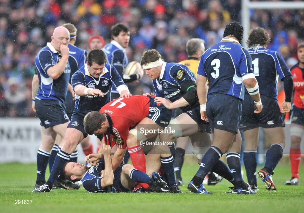 12 April 2008; Donncha O'Callaghan, Munster, gets to grips with Chris Whitaker, Leinster. Magners League, Leinster v Munster, RDS, Ballsbridge, Dublin. Picture credit: Brendan Moran / SPORTSFILE