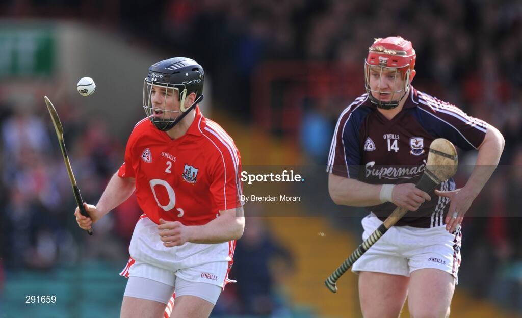 13 April 2008; Shane O'Neill, Cork, in action against Joe Canning, Galway. Allianz National Hurling League, Division 1, semi-final, Cork v Galway, Gaelic Grounds, Limerick. Picture credit: Brendan Moran / SPORTSFILE