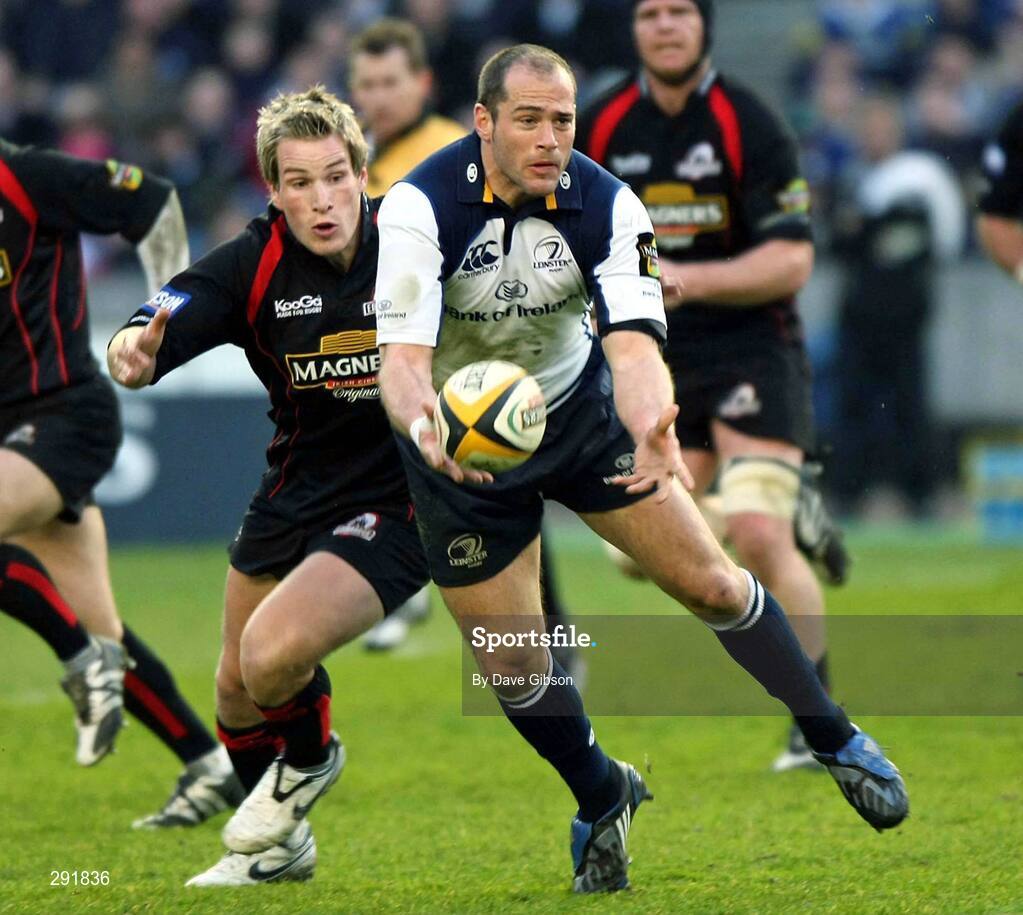 18 April 2008; Leinster's Felipe Contepomi, in action against Edinburgh's Phil Godman. Magners League, Edinburgh Rugby v Leinster, Murrayfield, Edinburgh, Scotland. Picture credit: Dave Gibson / SPORTSFILE