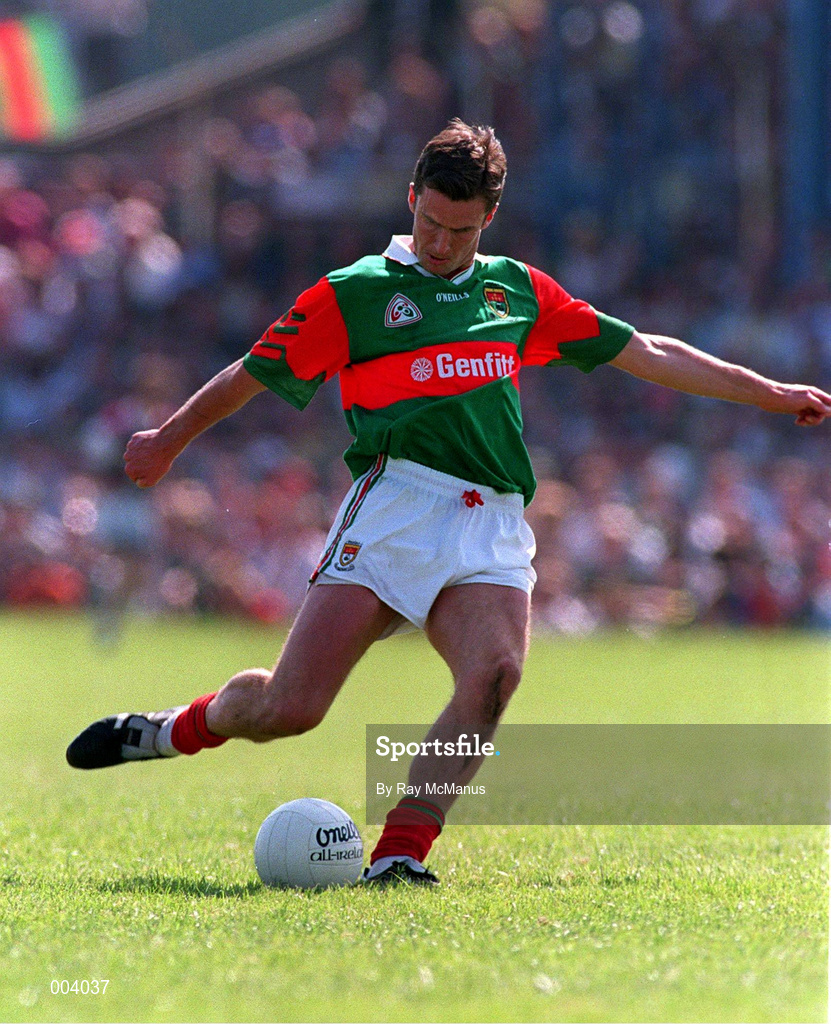 25 May 1997; Maurice Sheridan of Mayo in action during the GAA Football Senior Championship Quarter-Final match between Galway and Mayo at Tuam Stadium in Tuam, Galway. Photo by Ray McManus/Sportsfile