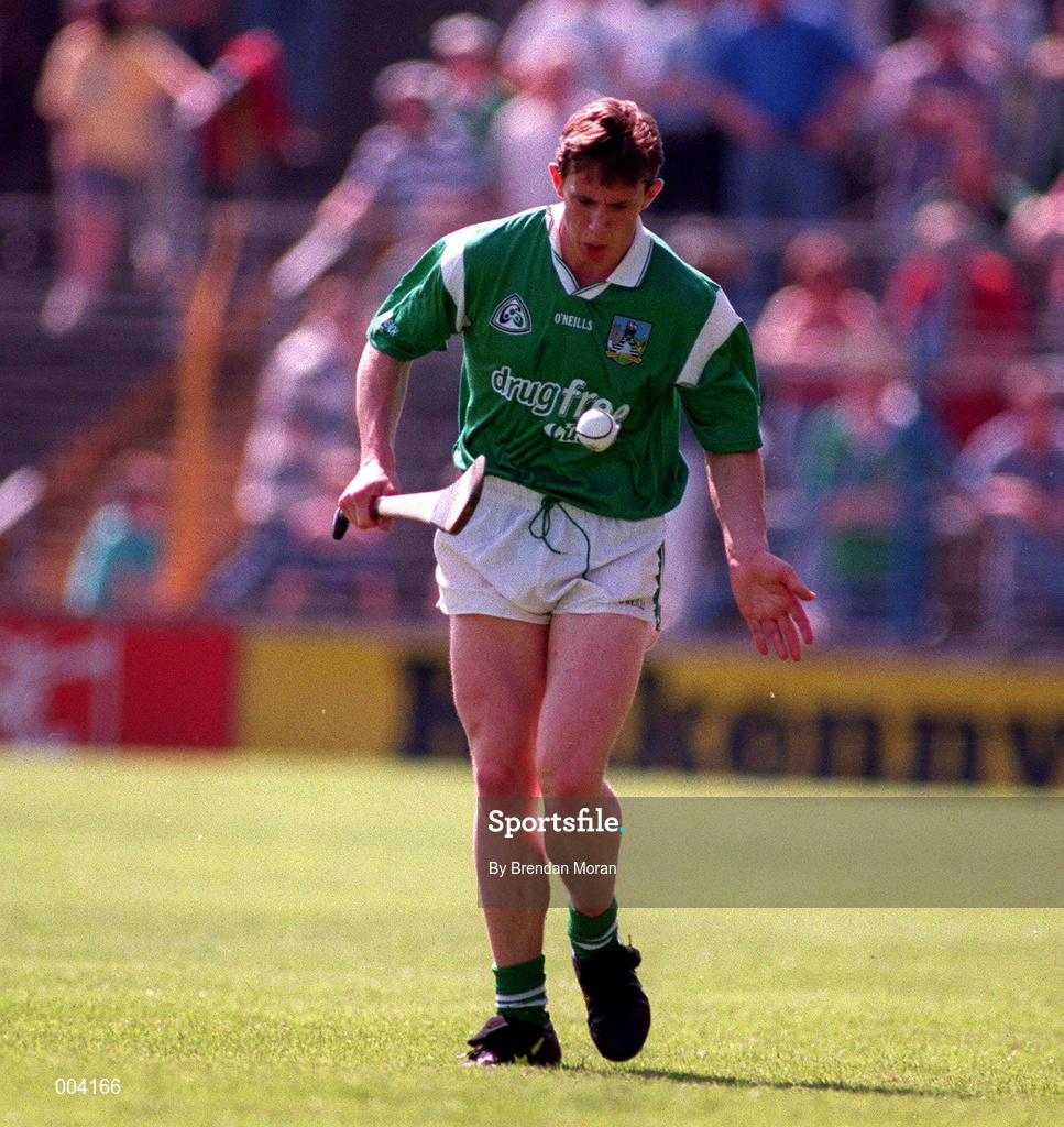 25 May 1997; Ollie Moran of Limerick during the Munster Senior Hurling Championship Quarter-Final between Limerick and Waterford at Semple Stadium in Thurles, Tipperary. Photo by Brendan Moran/Sportsfile