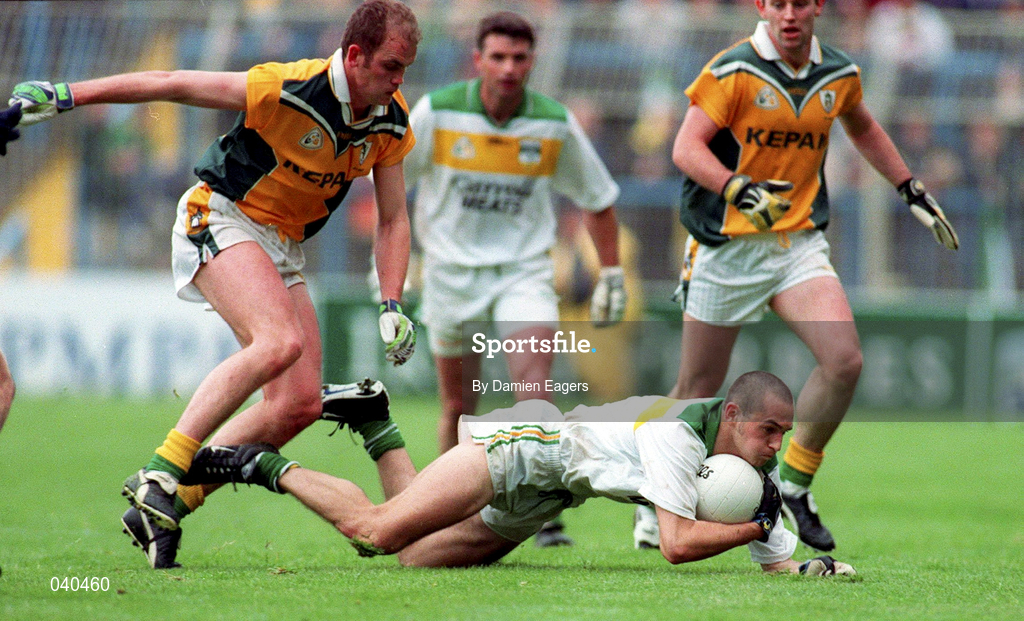 4 June 2000; Barry Malone of Offaly is tackled by John McDermott, left and Ronan Fitzsimons of Meath during the Bank of Ireland Leinster Senior Football Championship Quarter-Final match between Offaly and Meath in Croke Park, Dublin. Photo by Damien Eagers/Sportsfile