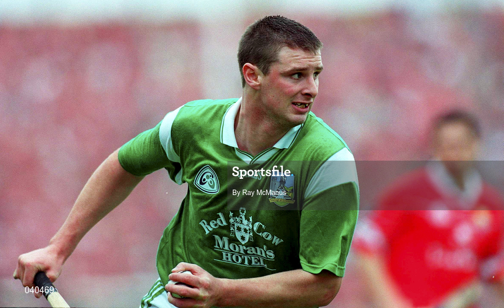 4 June 2000; Brian Begley of Limerick during the Guinness Munster Senior Hurling Championship Semi-Final between Cork and Limerick at Semple Stadium in Thurles, Tipperary. Photo by Ray McManus/Sportsfile
