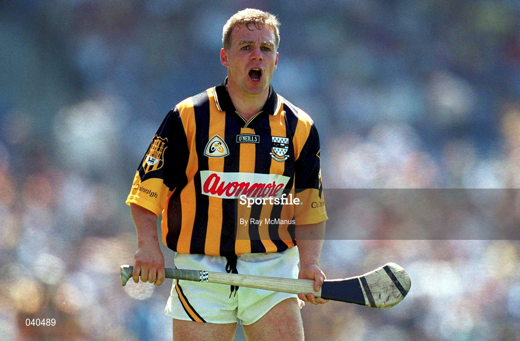 18 June 2000; Charlie Carter of Kilkenny during the Guinness Leinster Senior Hurling Championship Semi-Final match between Kilkenny and Dublin at Croke Park in Dublin. Photo by Ray McManus/Sportsfile