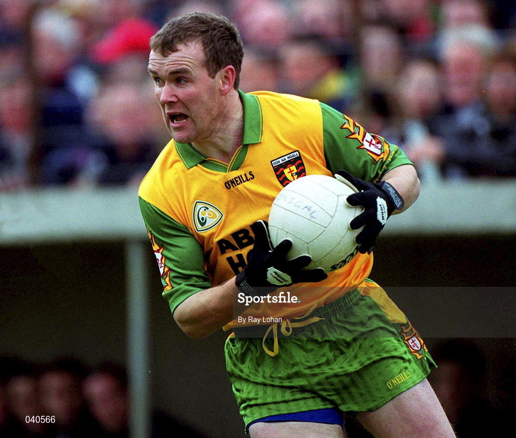 11 June 2000; Tony Boyle of Donegal during the Bank of Ireland Ulster Senior Football Championship Quarter-Final match between Donegal and Fermanagh at MacCumhaill Park in Ballybofey, Donegal. Photo by Ray Lohan/Sportsfile