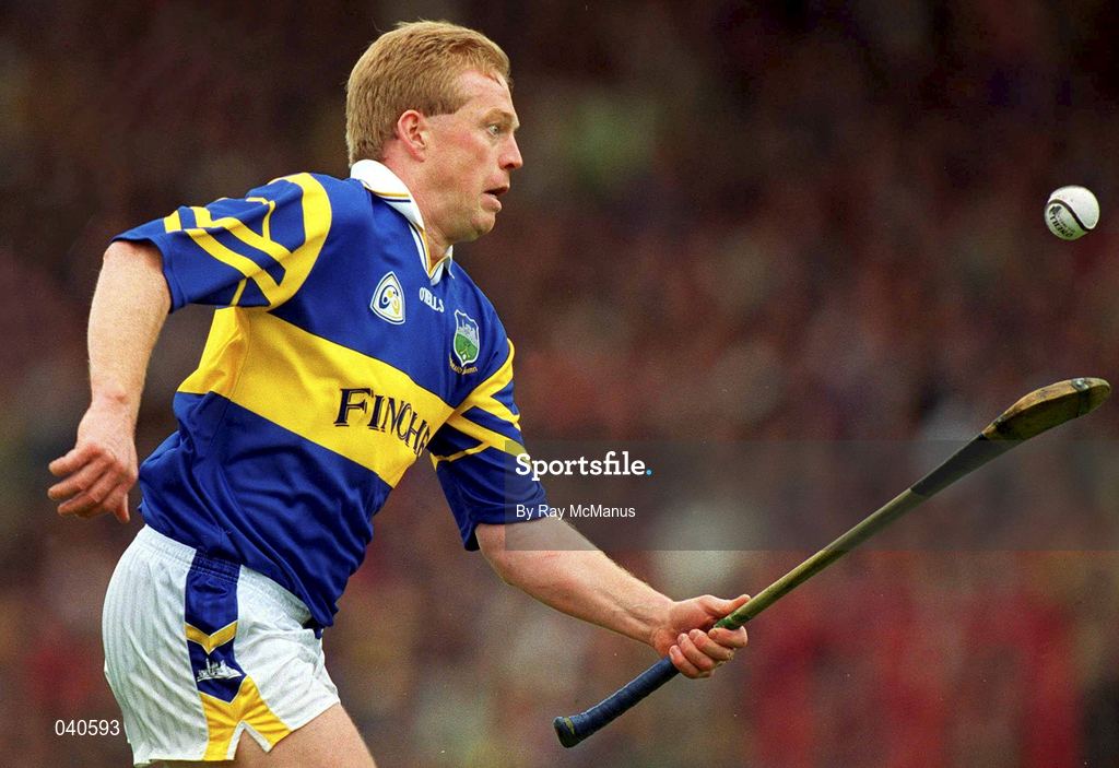 11 June 2000; Declan Ryan of Tipperary during the Guinness Munster Senior Hurling Championship Semi-Final match between Tipperary and Clare at Páirc Ui Chaoimh in Cork. Photo by Ray McManus/Sportsfile