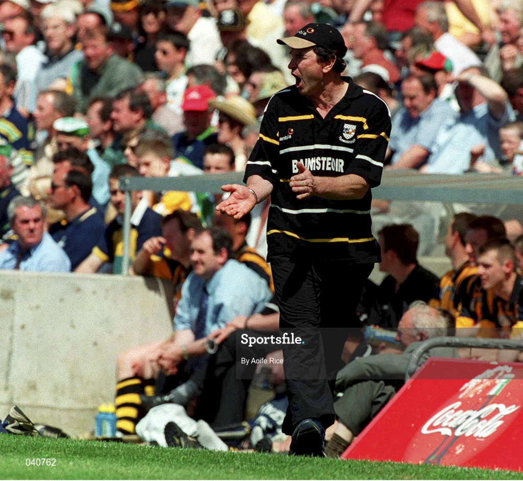18 June 2000; Kilkenny selector Ger Henderson during the Guinness Leinster Senior Hurling Championship Semi-Final match between Kilkenny and Dublin at Croke Park in Dublin. Photo by Aoife Rice/Sportsfile