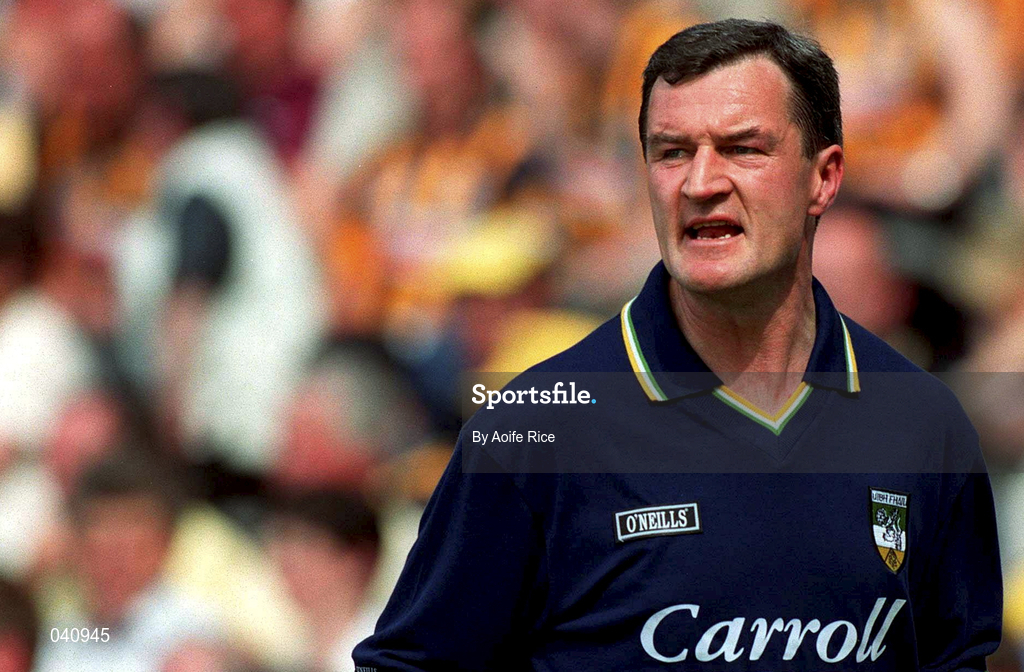 18 June 2000; Offaly manager Pat Fleury during the Guinness Leinster Senior Hurling Championship Semi-Final match between Offaly and Wexford at Croke Park in Dublin. Photo by Aoife Rice/Sportsfile
