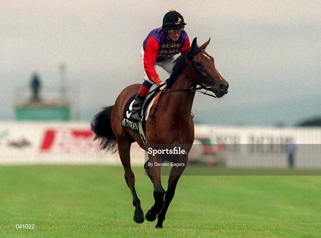 1 July 2000; Spinning Top, with Mick Kinane up, canters to the start for the Hunston Financial Planning Pretty Polly Stakes at The Curragh Racecourse in Kildare. Photo by Damien Eagers/Sportsfile